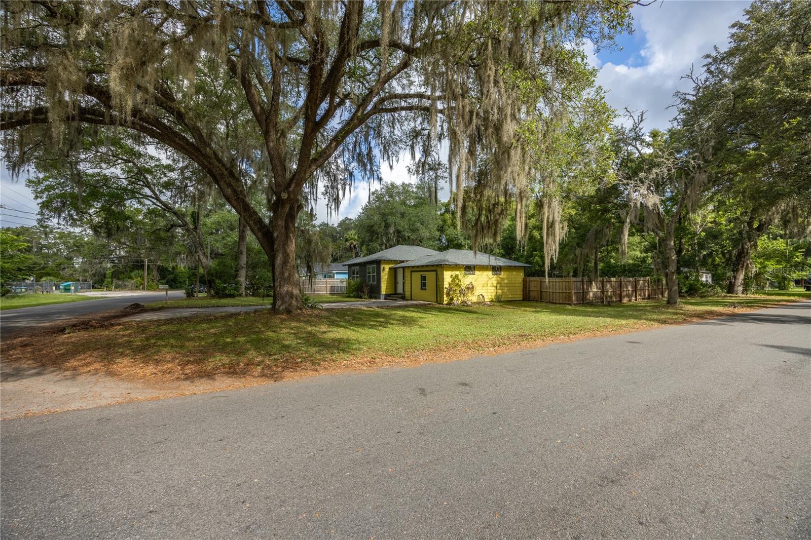 1334 1st Avenue, FL