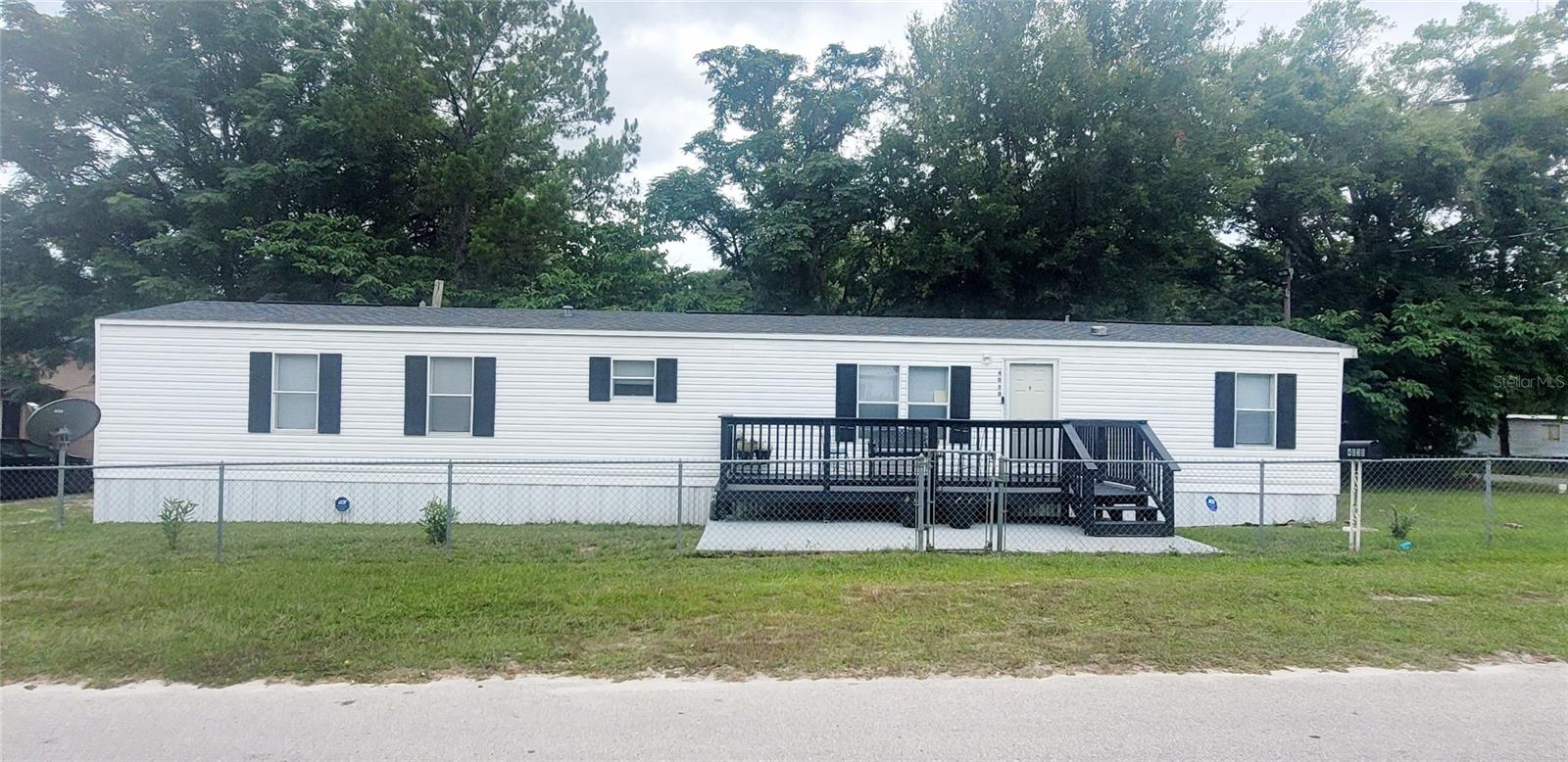 4030 212th Terrace, FL