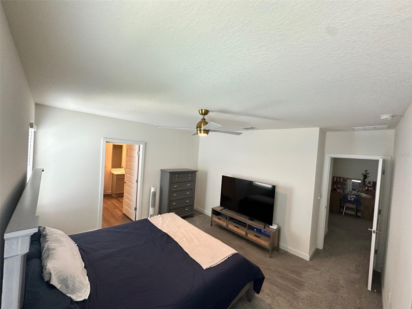 17111 Barnwood Place, FL