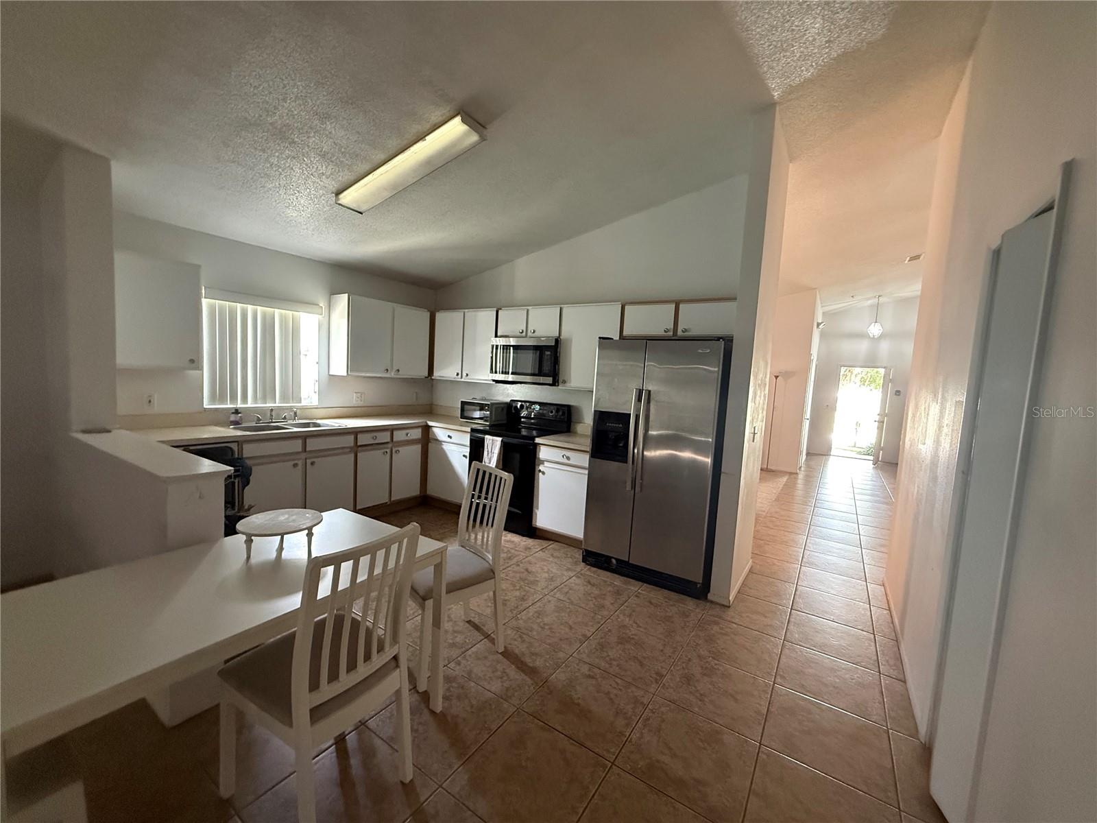 521 Castlemain Circle, FL