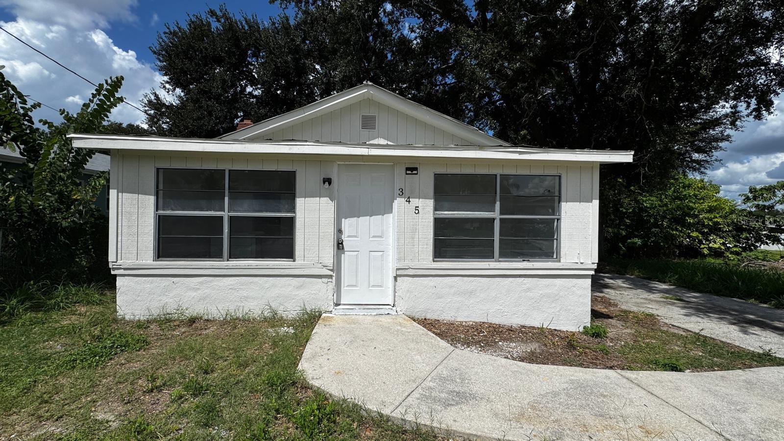 345 Avenue P Ne, FL