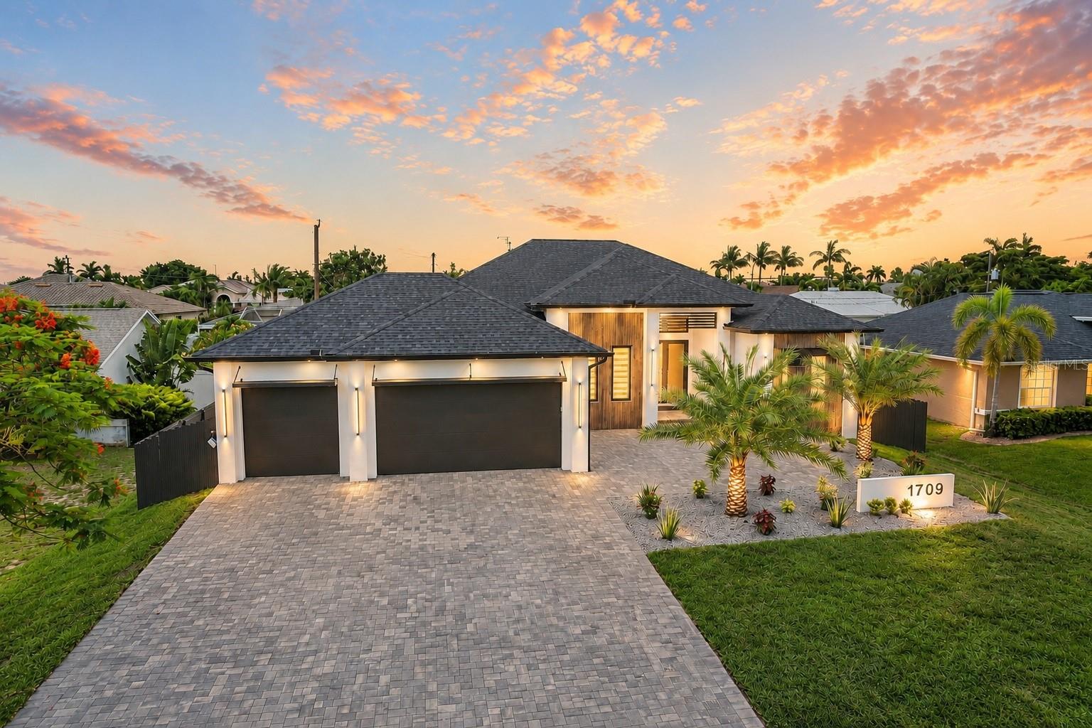 1709 43rd Lane, FL