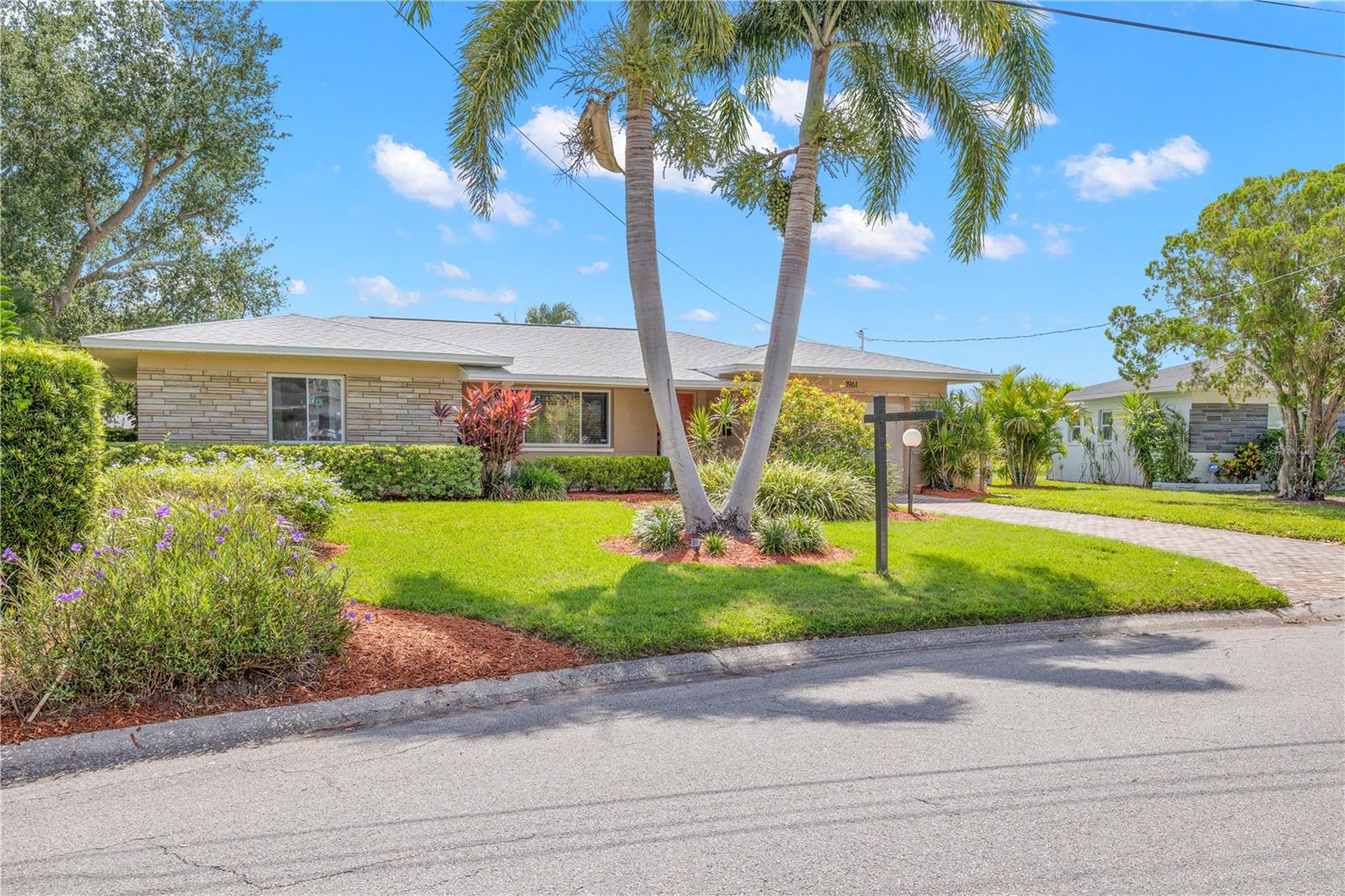 1961 42nd Street, FL