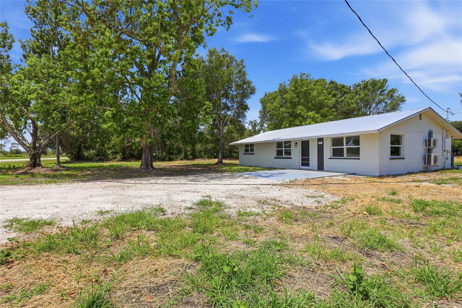 5587 Highway 17, FL