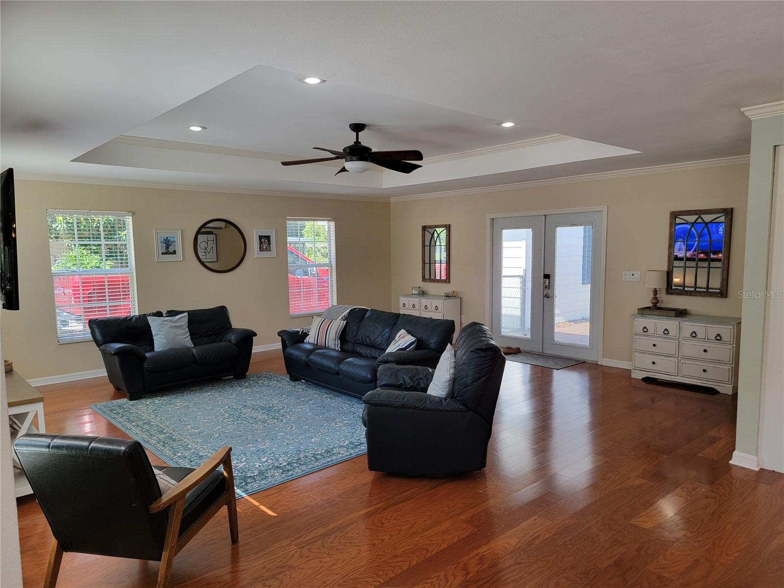 4435 Mount View Dr, FL